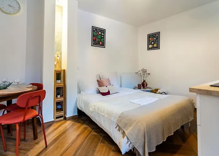 アパート Le Jardin De L'hyser ストラスブール